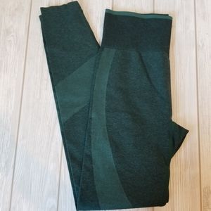 PINK womens gym leggings